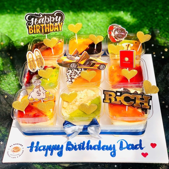 Set 9 hộp Chàng trai (ba)